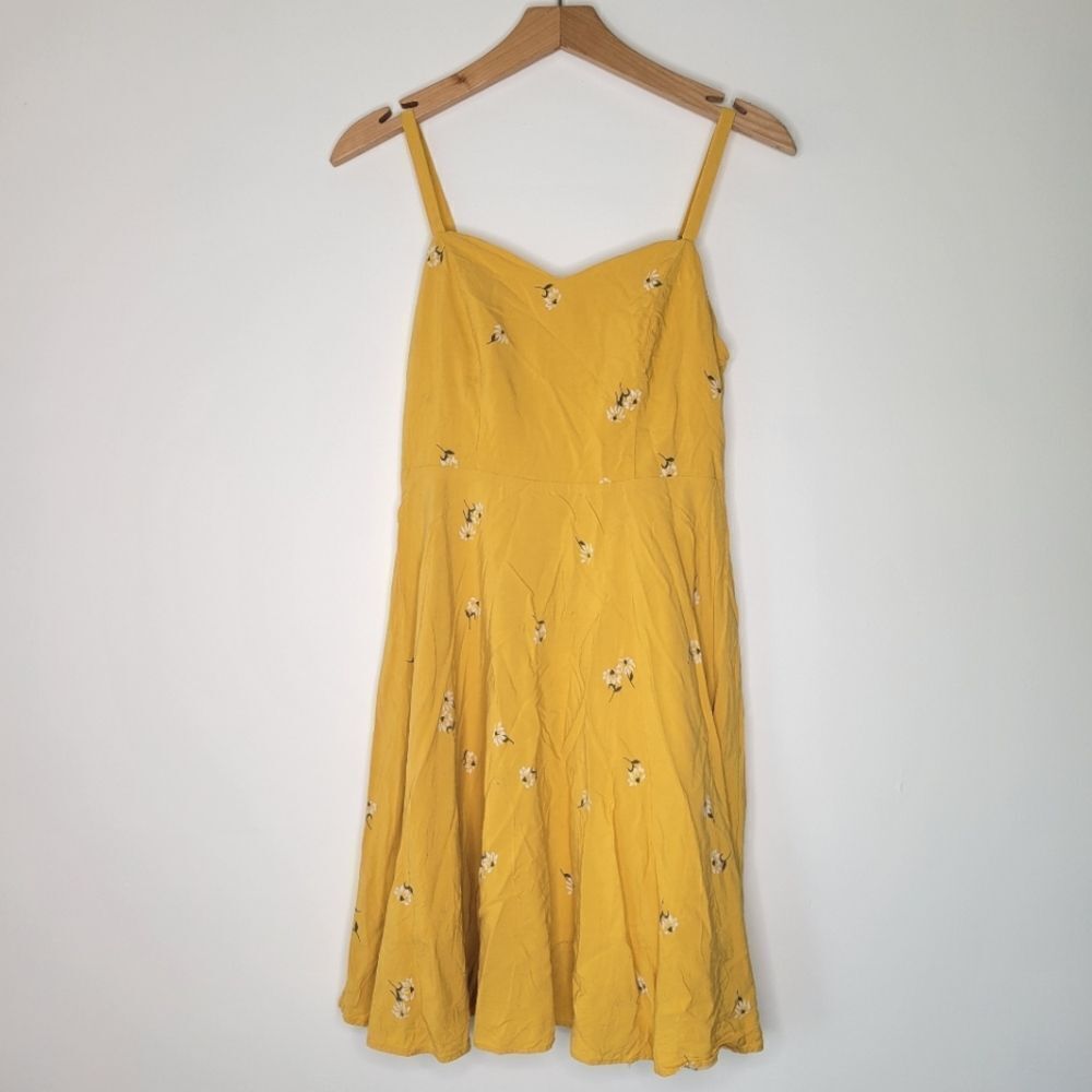 Old Navy Yellow Floral Women's Cami  Dress Small